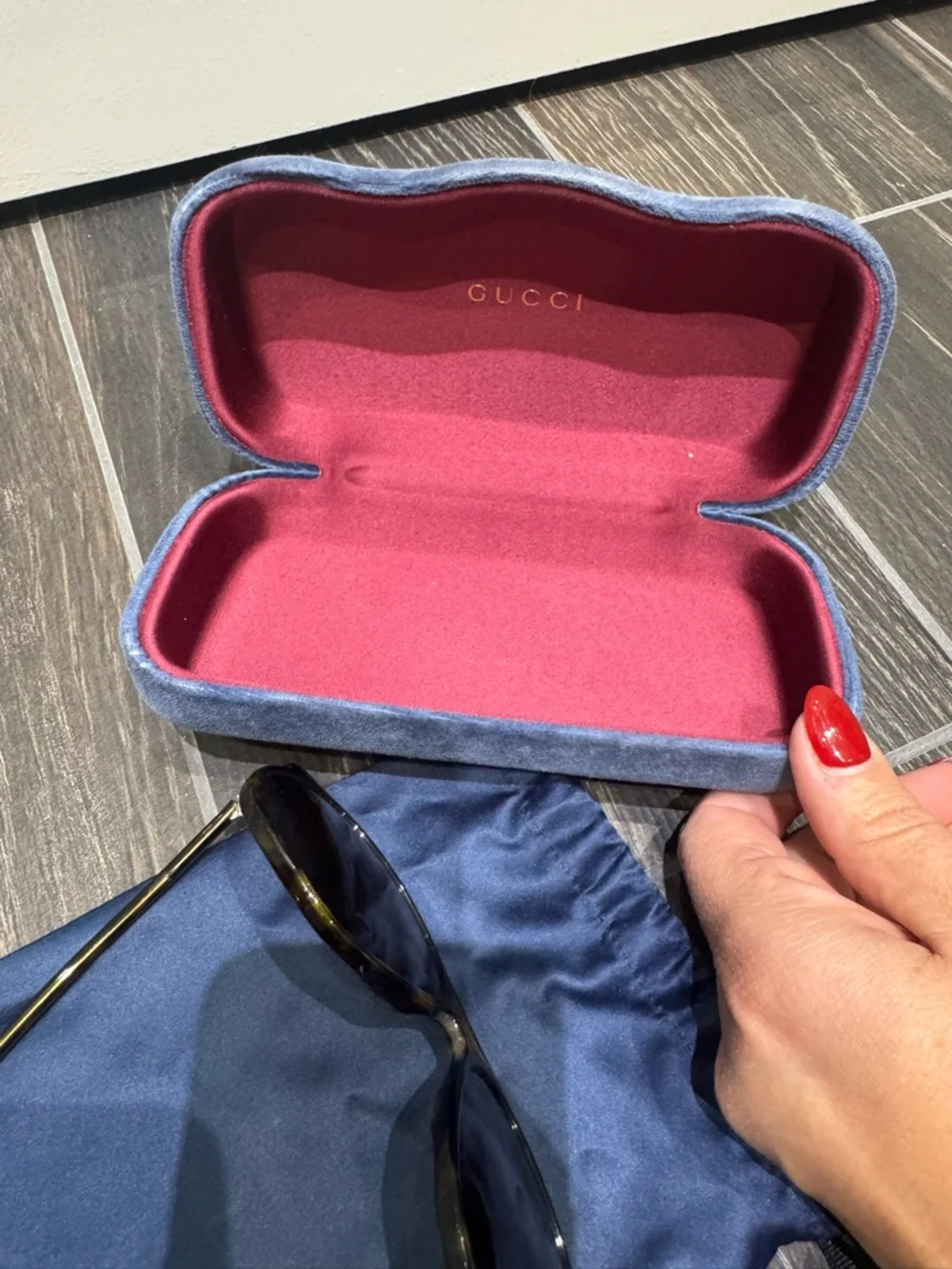 Gucci Tortoiseshell Sunglasses with Navy Velvet Case